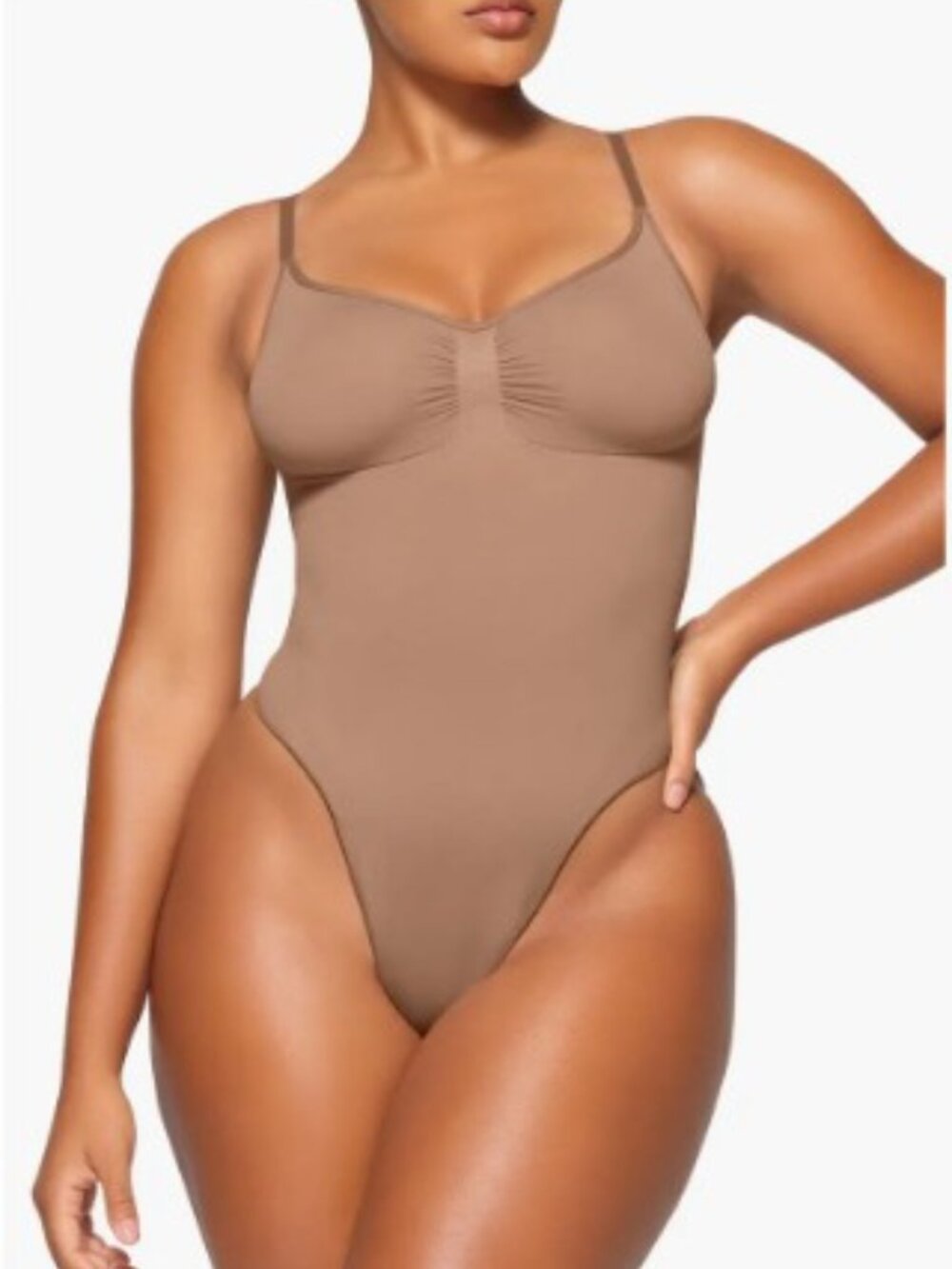 SKIMS - Seamless Sculpt Thong Bodysuit in Sienna - Sz Medium (8-10)